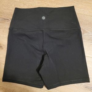 Athleta transcend shorts NWOT